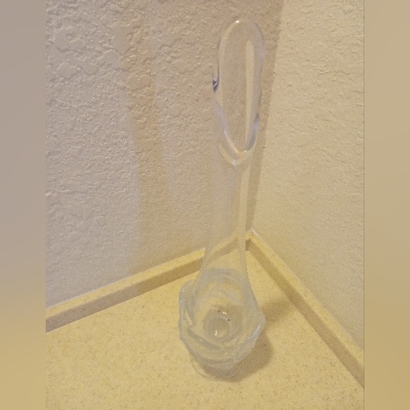 Viking Swung Glass Vase With cabbage Leaf Pattern. - Picture 2 of 6